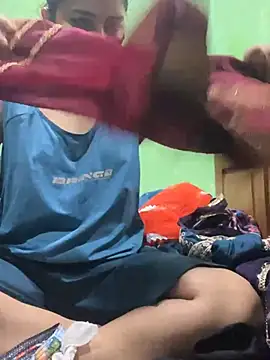 Snapshot of Black_Glow chatting on 01-26-25, 06:38 Black Glow online show from 01-26-25, 06:38