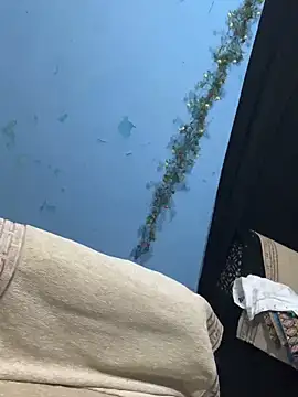 Snapshot of Black_Glow chatting on 01-27-25, 11:22 Black Glow online show from 01-27-25, 11:22