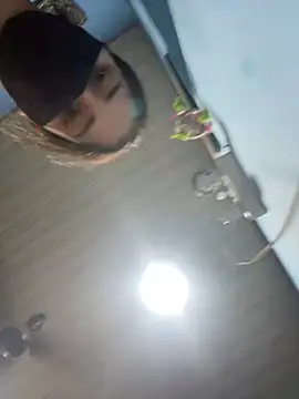 Snapshot of Black_Glow chatting on 02-22-25, 02:52 Black Glow online show from 02-22-25, 02:52