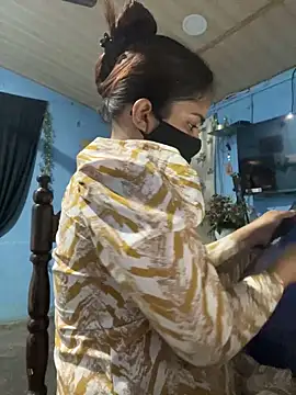 Snapshot of Black_Glow chatting on 03-01-25, 03:49 Black Glow online show from 03-01-25, 03:49