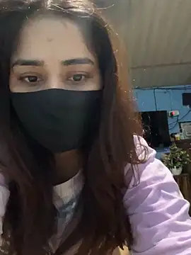 Snapshot of Black_Glow chatting on 03-07-25, 02:01 Black Glow online show from 03-07-25, 02:01