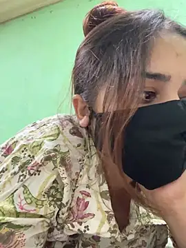 Snapshot of Black_Glow chatting on 03-14-25, 03:58 Black Glow online show from 03-14-25, 03:58