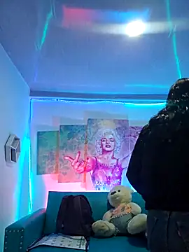 Sofi hot 4m online show from 02-03-26, 10:09