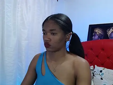 Snapshot of MISSANDRE4 chatting on 12-29-24, 02:21 MISSANDRE4 online show from 12-29-24, 02:21