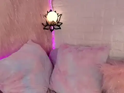 Snapshot of _mamush chatting on 01-23-25, 08:35 mamush online show from 01-23-25, 08:35