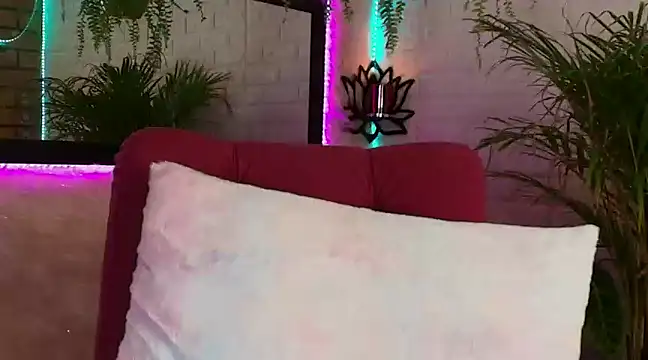 Snapshot of _mamush chatting on 03-07-25, 04:13 mamush online show from 03-07-25, 04:13