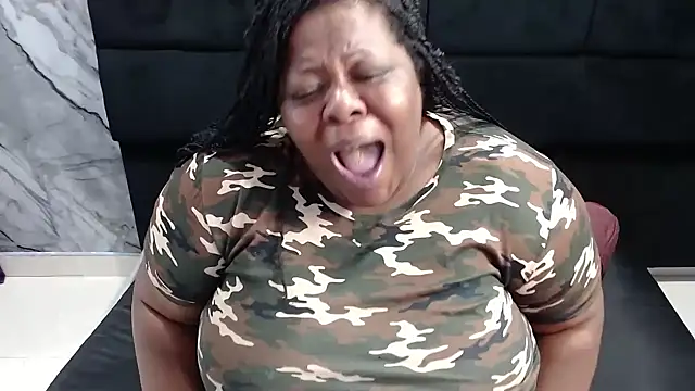 rocio bbw  online show from 10-04-25, 01:03