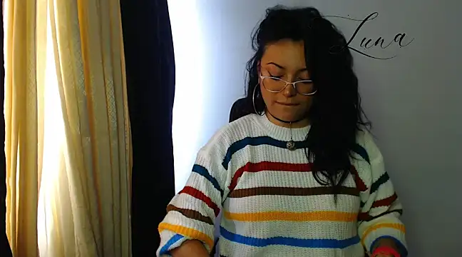 Snapshot of Lunavega1 chatting on 03-05-25, 04:46 Lunavega1 online show from 03-05-25, 04:46