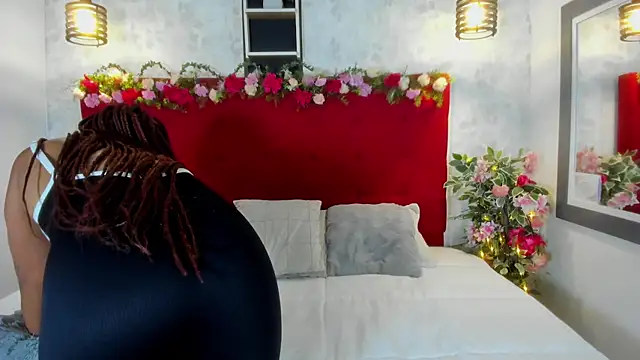 SilvannaFit online show from 11-24-25, 12:05