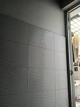 Snapshot of Amira__Fatima chatting on 02-20-25, 04:46 Amira Fatima online show from 02-20-25, 04:46