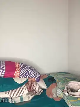 Snapshot of Amira__Fatima chatting on 02-22-25, 02:41 Amira Fatima online show from 02-22-25, 02:41