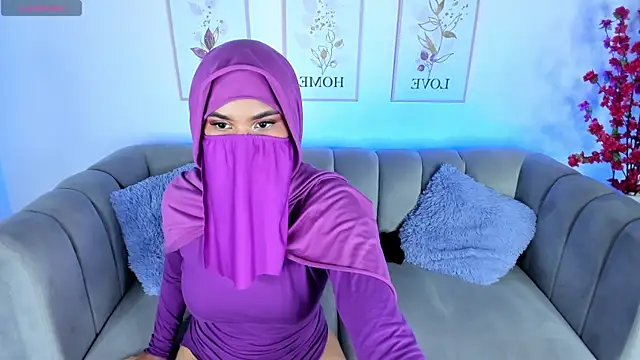 Snapshot of saray_halam chatting on 01-14-25, 06:38 saray halam online show from 01-14-25, 06:38