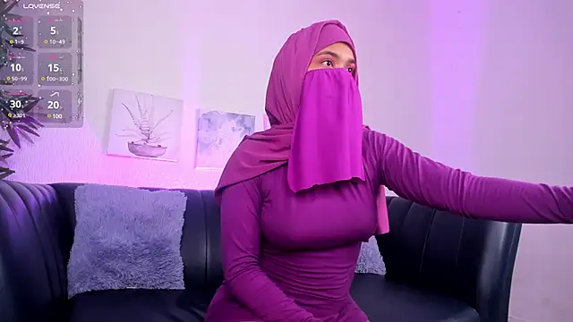 Snapshot of saray_halam chatting on 01-29-25, 06:07 saray halam online show from 01-29-25, 06:07