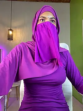 Snapshot of saray_halam chatting on 03-09-25, 09:36 saray halam online show from 03-09-25, 09:36