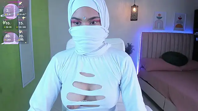 Snapshot of saray_halam chatting on 03-17-25, 06:21 saray halam online show from 03-17-25, 06:21