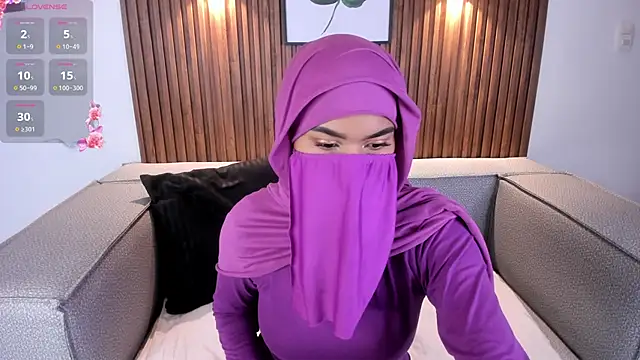 Snapshot of saray_halam chatting on 03-19-25, 06:23 saray halam online show from 03-19-25, 06:23