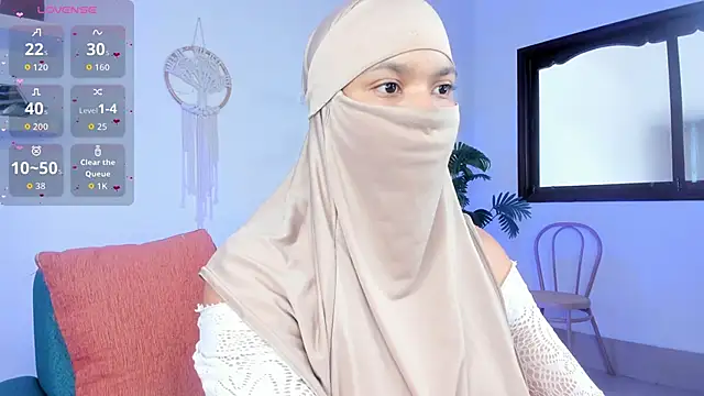 Snapshot of saray_halam chatting on 11-05-25, 06:19 saray halam online show from 11-05-25, 06:19