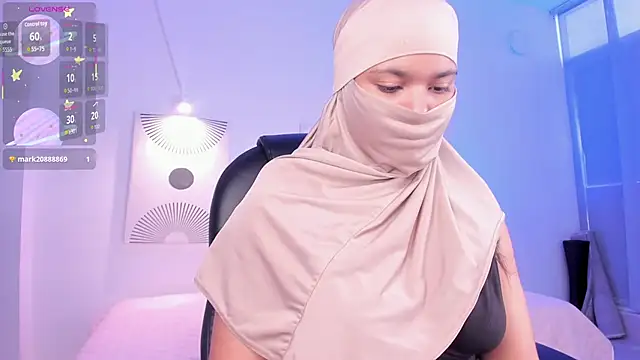 Snapshot of saray_halam chatting on 11-21-25, 01:32 saray halam online show from 11-21-25, 01:32