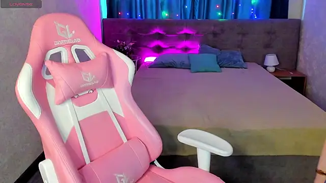 Christy Little online show from 02-11-25, 08:05