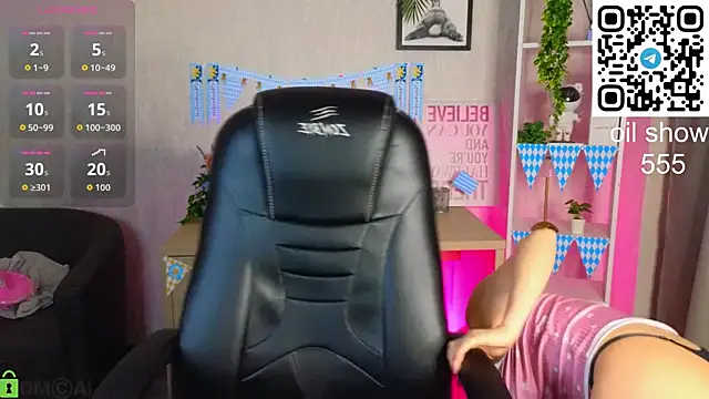 Christy Little online show from 09-25-25, 11:52