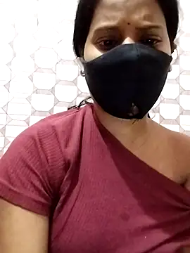 Snapshot of Shivani_Tivari chatting on 02-10-25, 06:24 Shivani Tivari online show from 02-10-25, 06:24