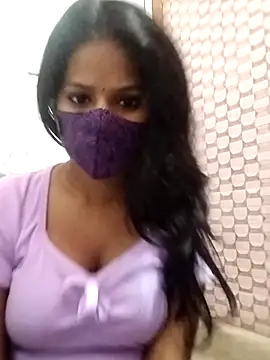 Snapshot of Shivani_Tivari chatting on 02-13-25, 07:52 Shivani Tivari online show from 02-13-25, 07:52