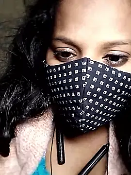 Snapshot of Shivani_Tivari chatting on 01-09-26, 04:43 Shivani Tivari online show from 01-09-26, 04:43