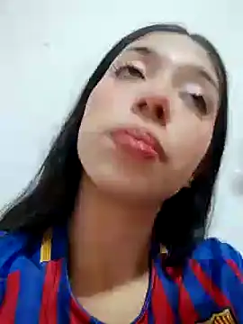 Snapshot of Aaliyah_Salma chatting on 03-07-25, 01:20 Aaliyah Salma online show from 03-07-25, 01:20