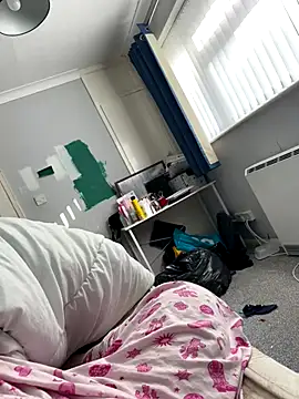 Snapshot of AmberTaylorXxx chatting on 09-11-25, 07:41 AmberTaylorXxx online show from 09-11-25, 07:41