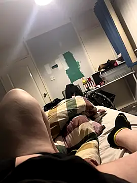 Snapshot of AmberTaylorXxx chatting on 11-26-25, 06:42 AmberTaylorXxx online show from 11-26-25, 06:42