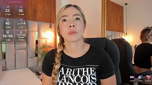 Saori newman online show from 09-10-25, 11:54