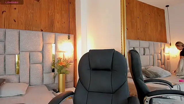 Saori newman online show from 09-16-25, 11:55