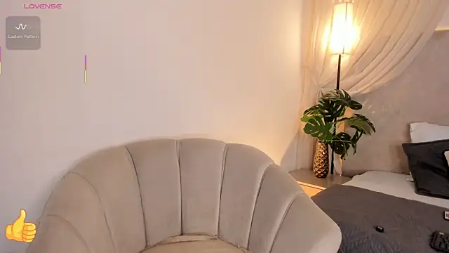 Snapshot of Saori_newman chatting on 07-15-26, 11:59 Saori newman online show from 07-15-26, 11:59