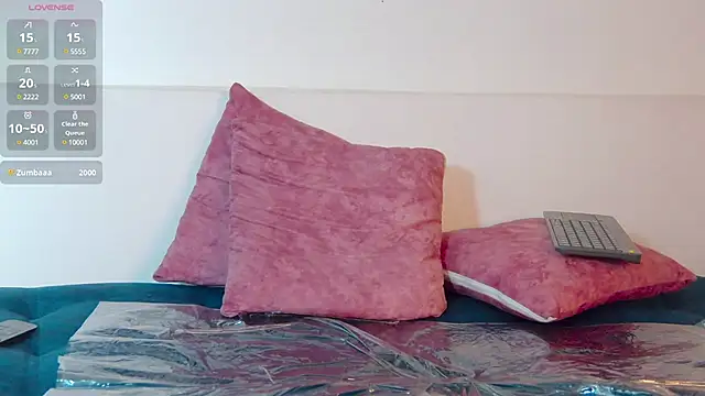 Lunamistyc online show from 02-19-25, 01:51