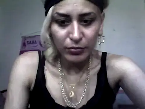 Snapshot of ariana_crazzy chatting on 02-11-25, 04:11 ariana crazzy online show from 02-11-25, 04:11
