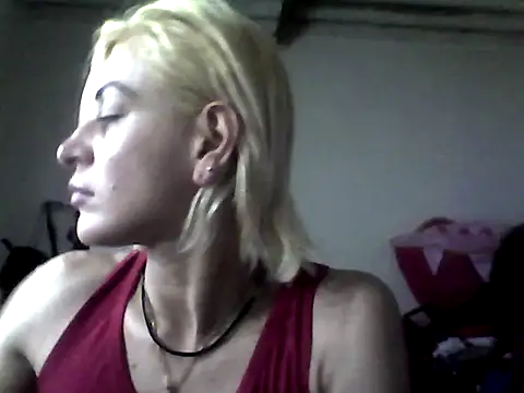 Snapshot of ariana_crazzy chatting on 02-17-25, 06:53 ariana crazzy online show from 02-17-25, 06:53
