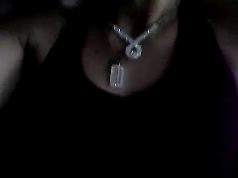 Snapshot of ariana_crazzy chatting on 02-18-25, 04:37 ariana crazzy online show from 02-18-25, 04:37