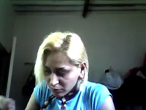 Snapshot of ariana_crazzy chatting on 03-01-25, 07:48 ariana crazzy online show from 03-01-25, 07:48
