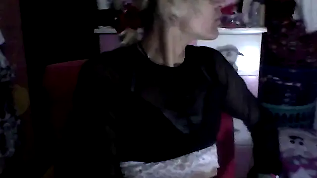 ariana crazzy online show from 12-04-25, 12:03