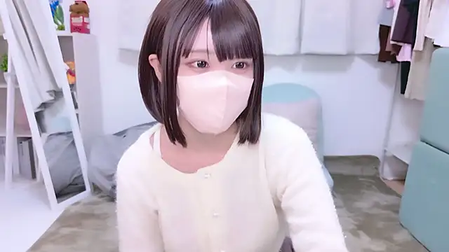 aki zzz online show from 10-18-25, 03:31