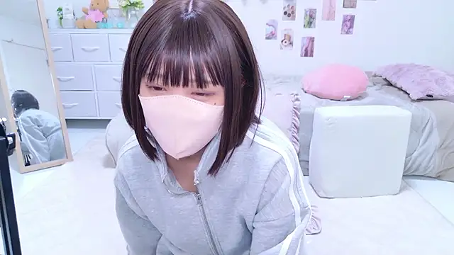 aki zzz online show from 10-22-25, 05:13