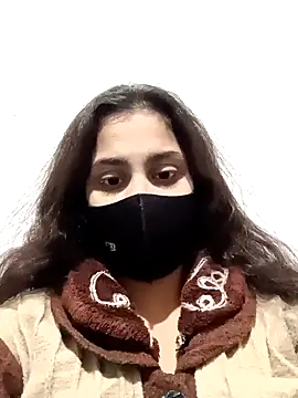 magicmoment00786 online show from 12-13-24, 03:54