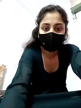 magicmoment00786 online show from 12-22-24, 10:28