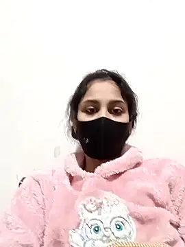 magicmoment00786 online show from 12-22-24, 04:17