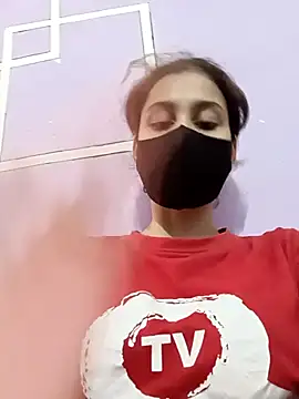 magicmoment00786 online show from 09-28-25, 07:25