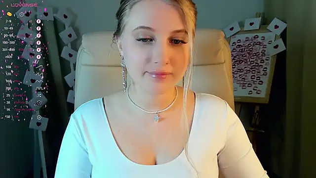 Evacadooo online show from 02-24-25, 05:22