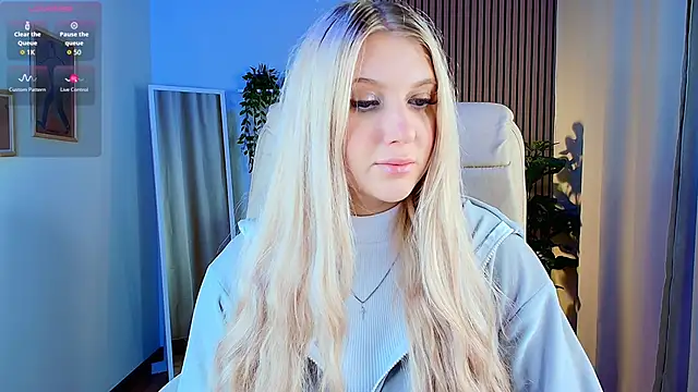 Evacadooo online show from 02-26-26, 02:32