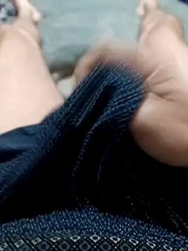 Snapshot of LawlessMoneybag chatting on 10-25-25, 12:07 LawlessMoneybag online show from 10-25-25, 12:07