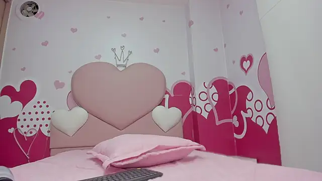 AngelStonne  online show from 02-21-25, 01:22