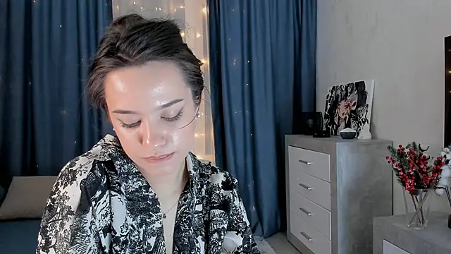 EmeliaReaper online show from 02-23-25, 01:35